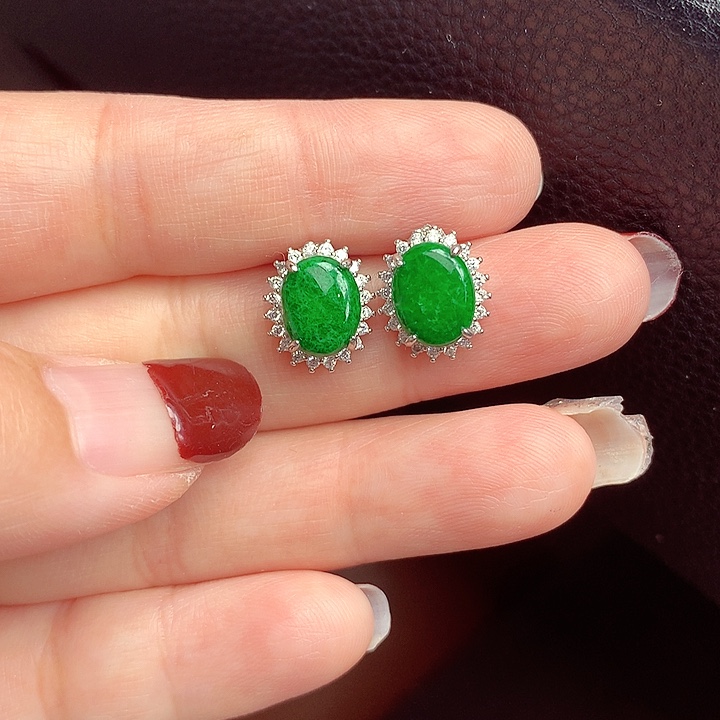 翡翠颈饰银S925镶嵌翡翠