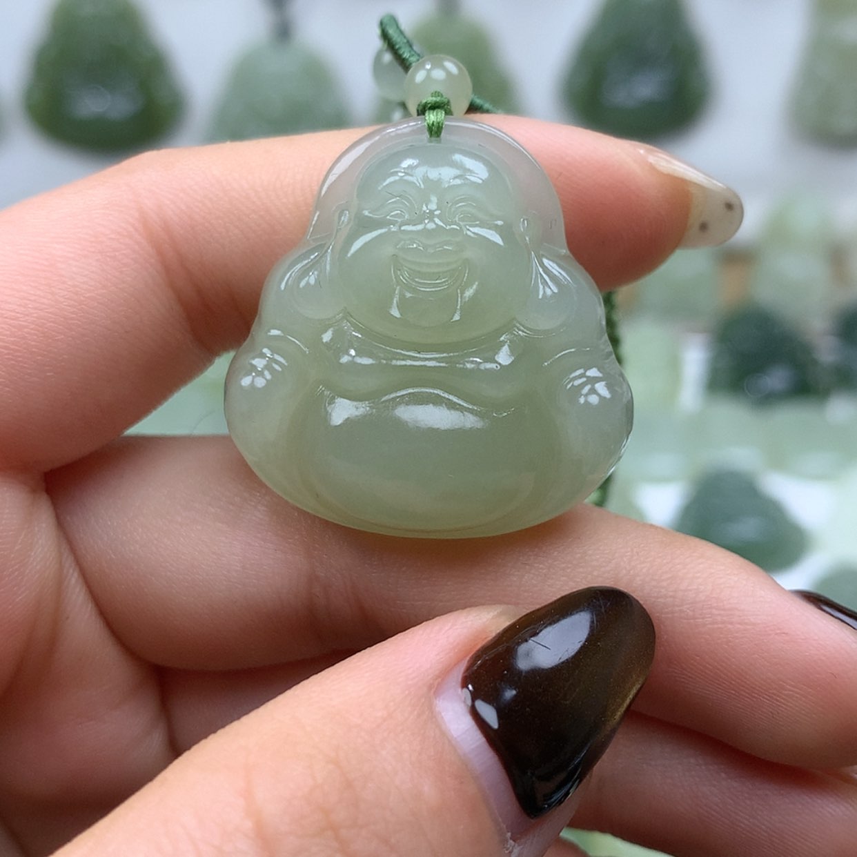 【闪购商品】颈饰未镶嵌和田玉