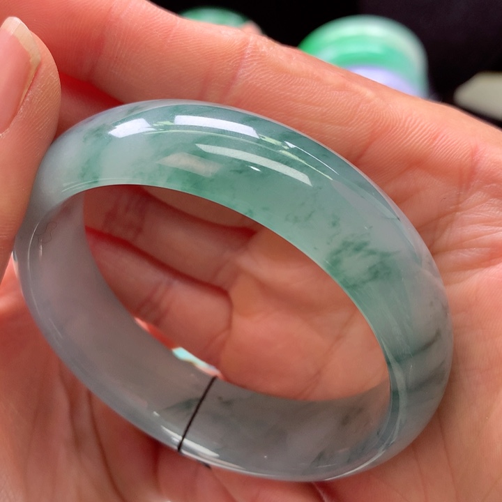 【闪购商品】翡翠手镯未镶嵌天然翡翠手镯