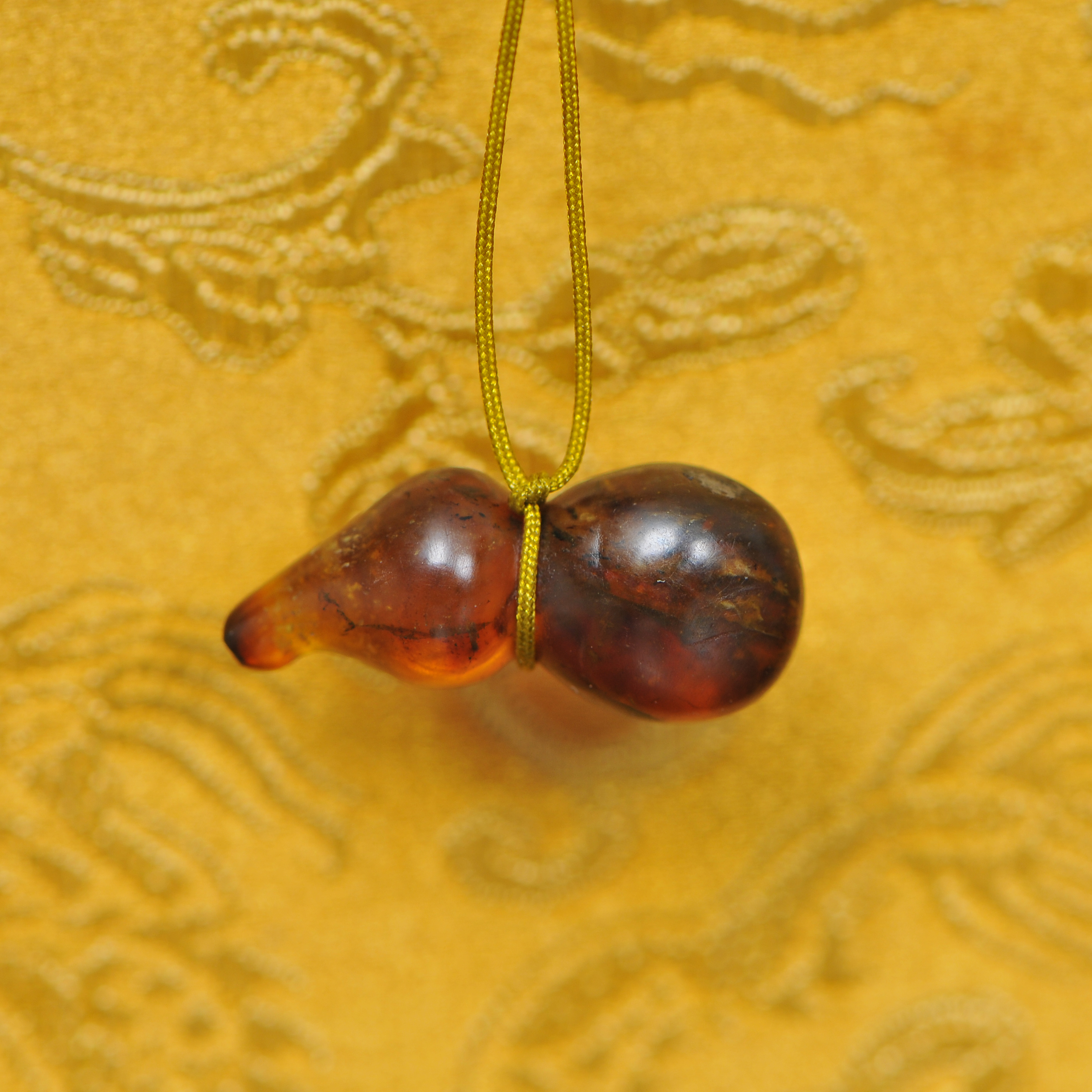 琥珀葫芦小坠 P1084
