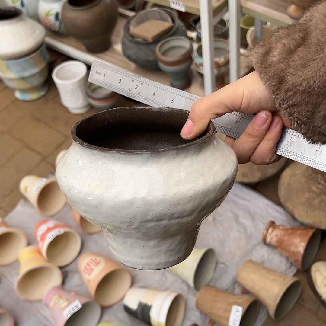 景德镇陶瓷口11高12无孔