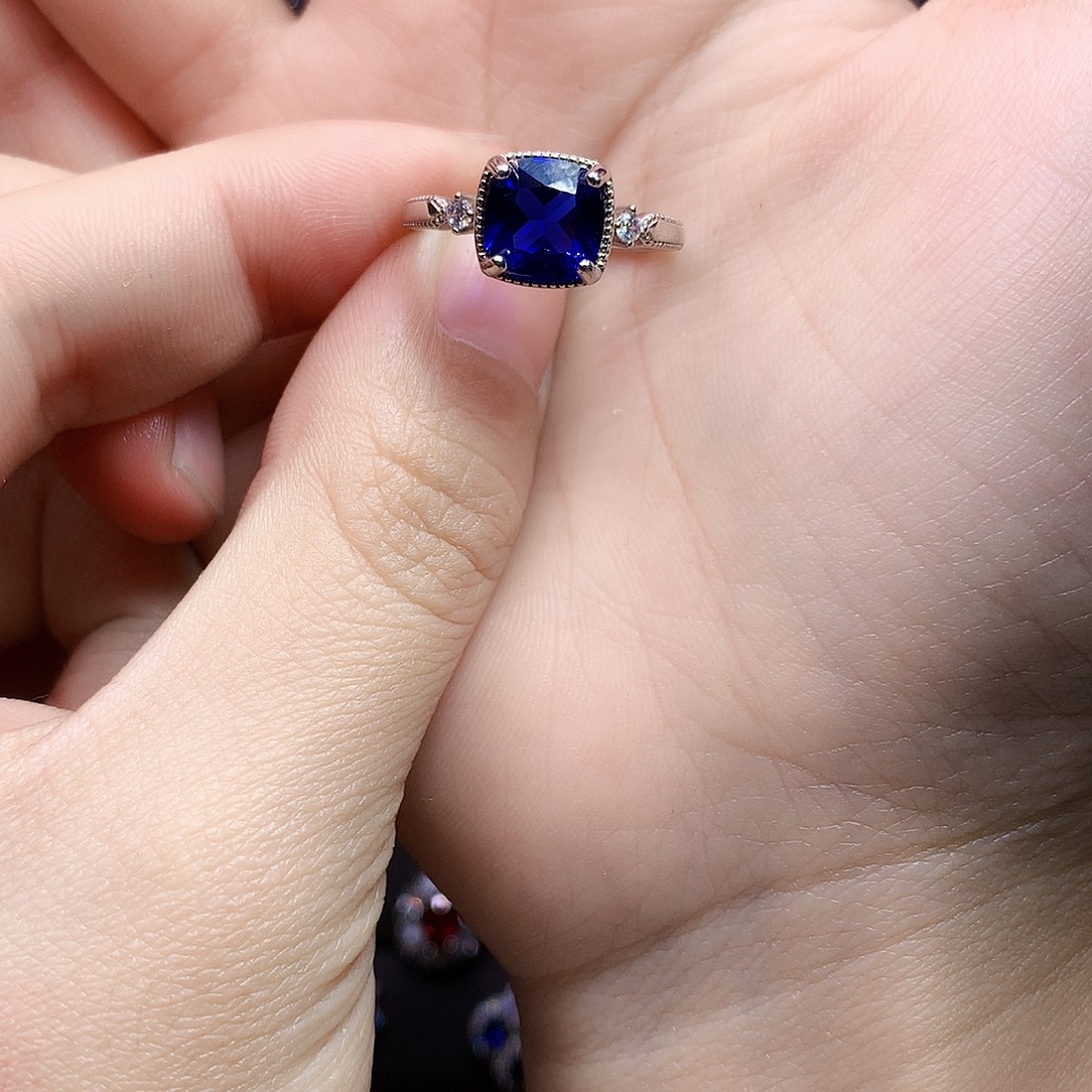 蓝宝石耳饰银S925镶嵌