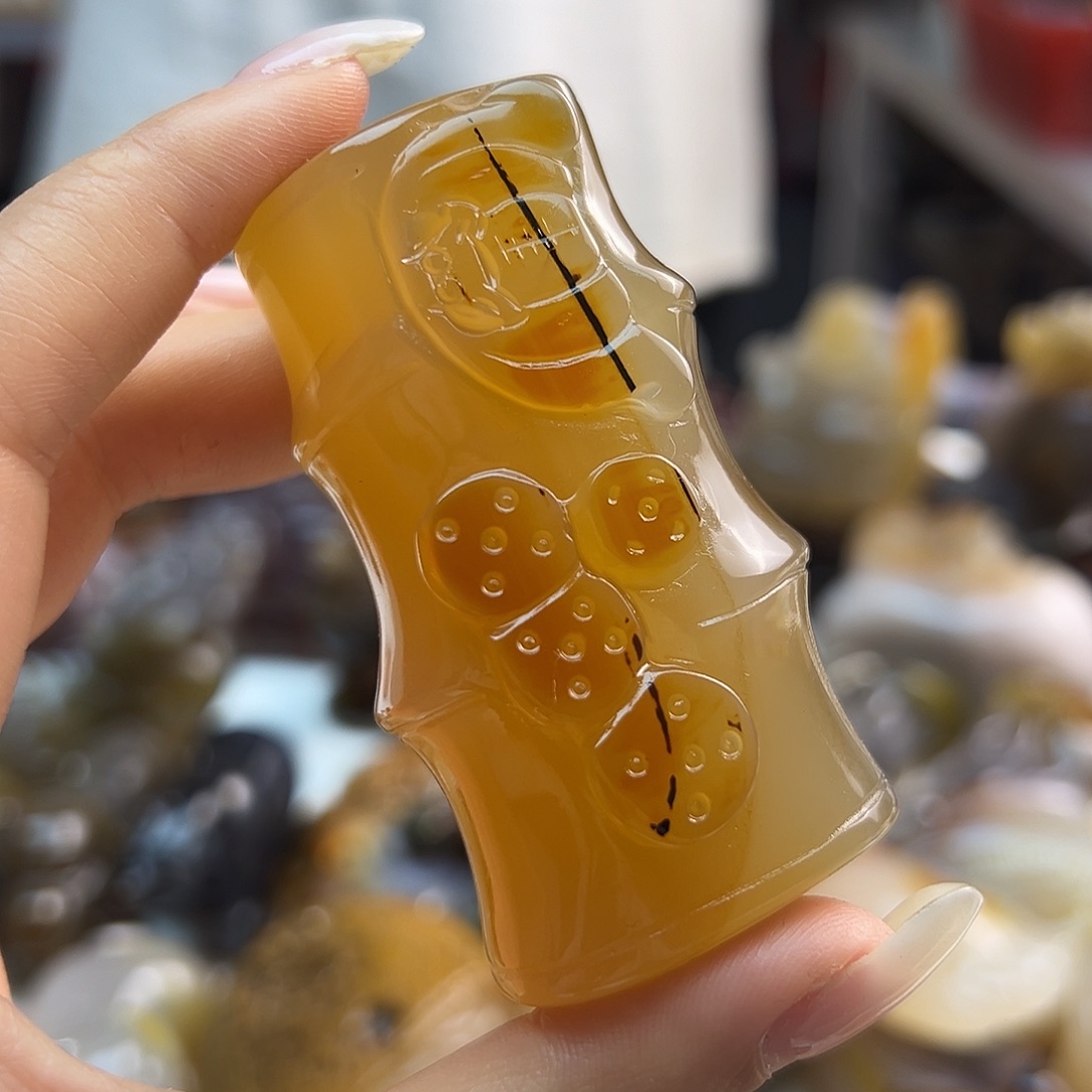 玛瑙/玉髓未镶嵌吊坠(不含链)