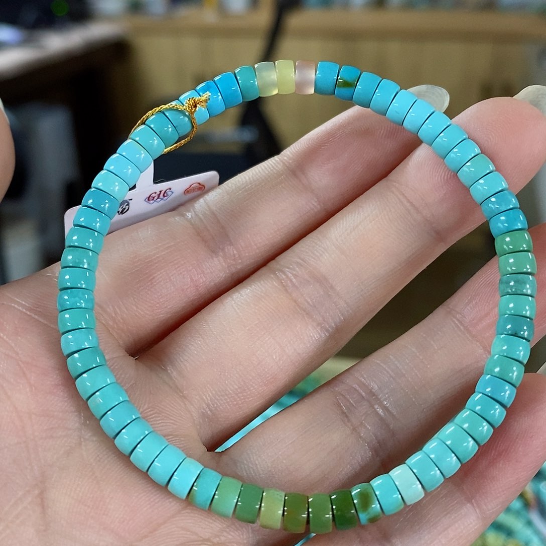 未镶嵌绿松石珠宝奇石