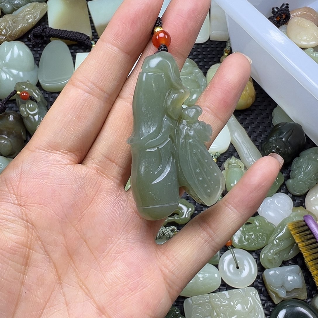 和田玉未镶嵌吊坠(不含链)