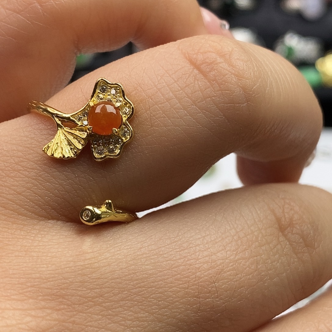 翡翠未镶嵌戒指翡翠