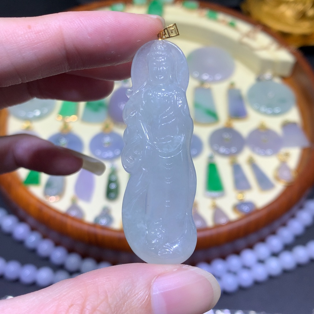 翡翠吊坠(不含链)18K金镶嵌