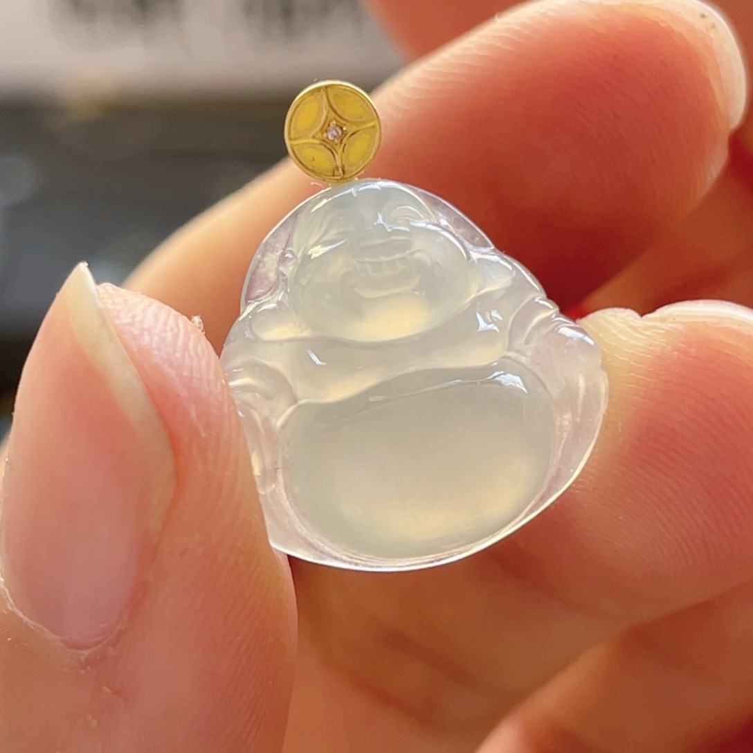 翡翠颈饰18K金镶嵌佛