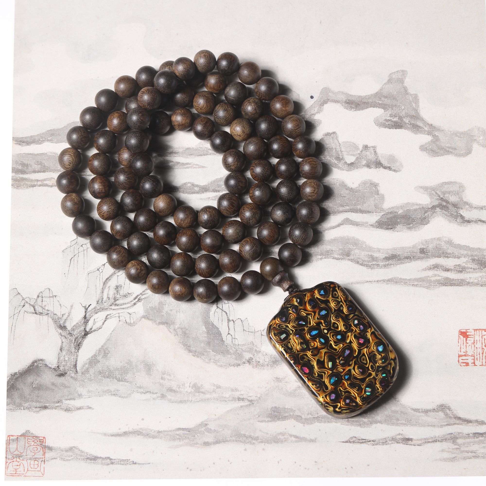 沉香L083香港昆仑梅格多圈手串10mm配大漆牌