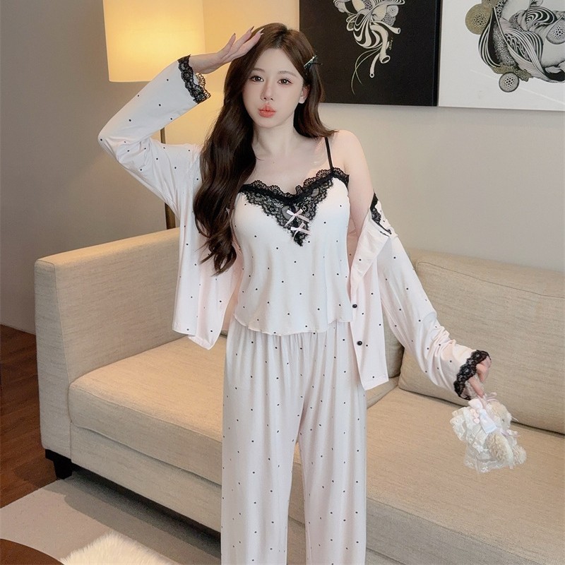 睡衣女春秋季波点莫代尔蕾丝舒适长袖长裤三件套吊带加胸棉家居服
