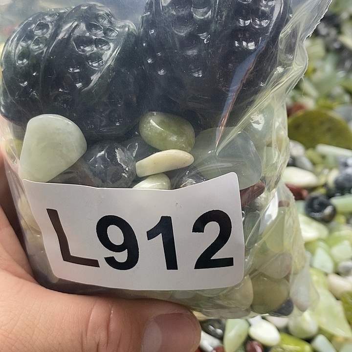 岫玉鱼缸石未镶嵌