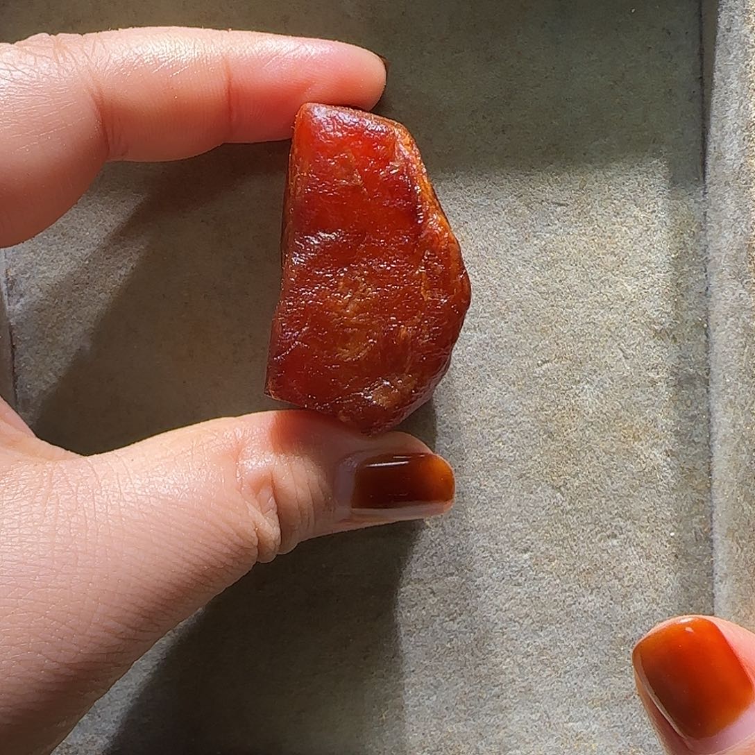 定制琥珀未镶嵌定制