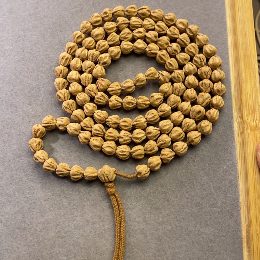 三***季柏香籽/百香籽吊坠