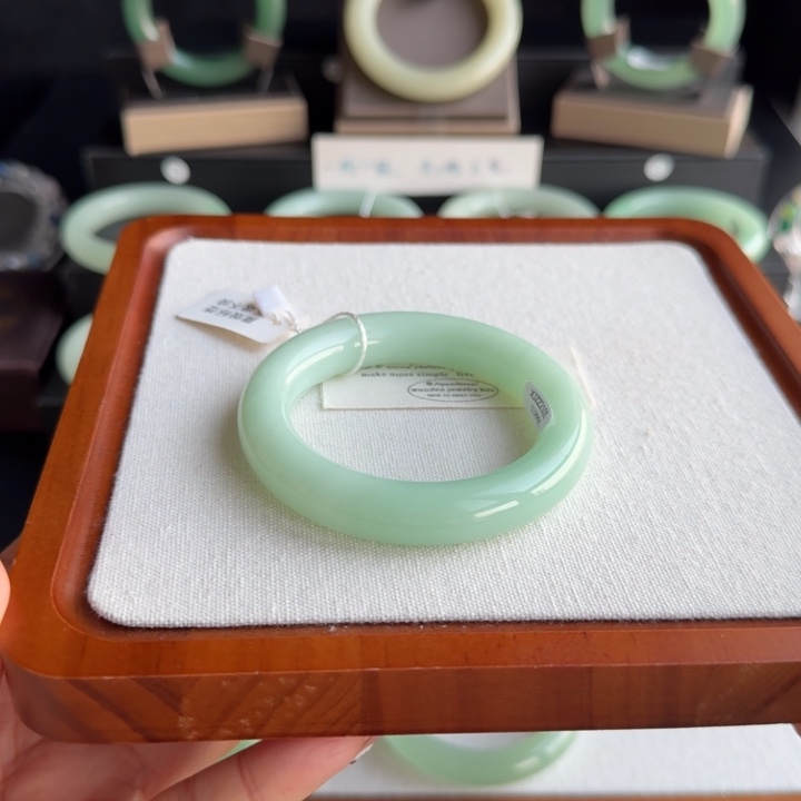 命***定非金属命54.2开板糯底奶蓝胖圆时尚手镯