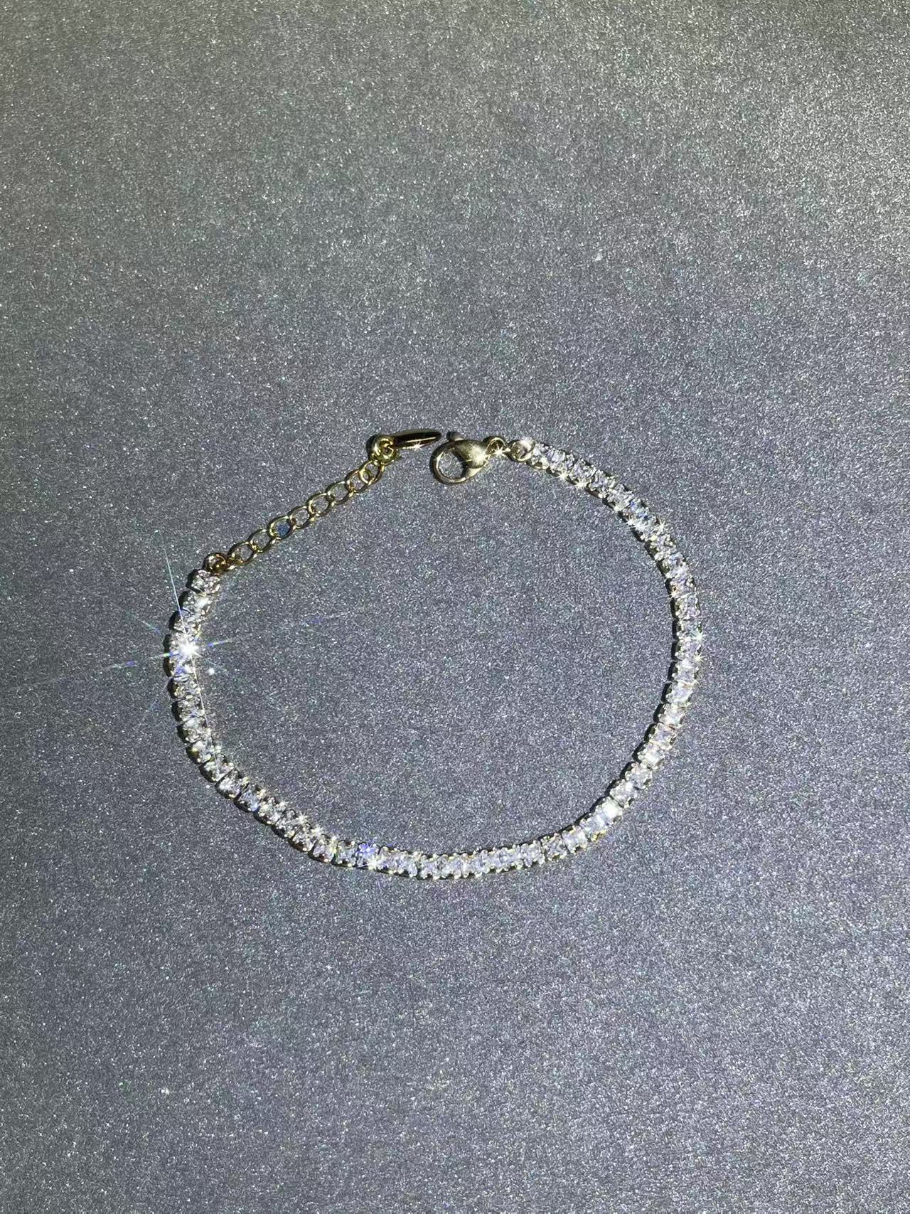  a1685玫色满镶手链多样性发货