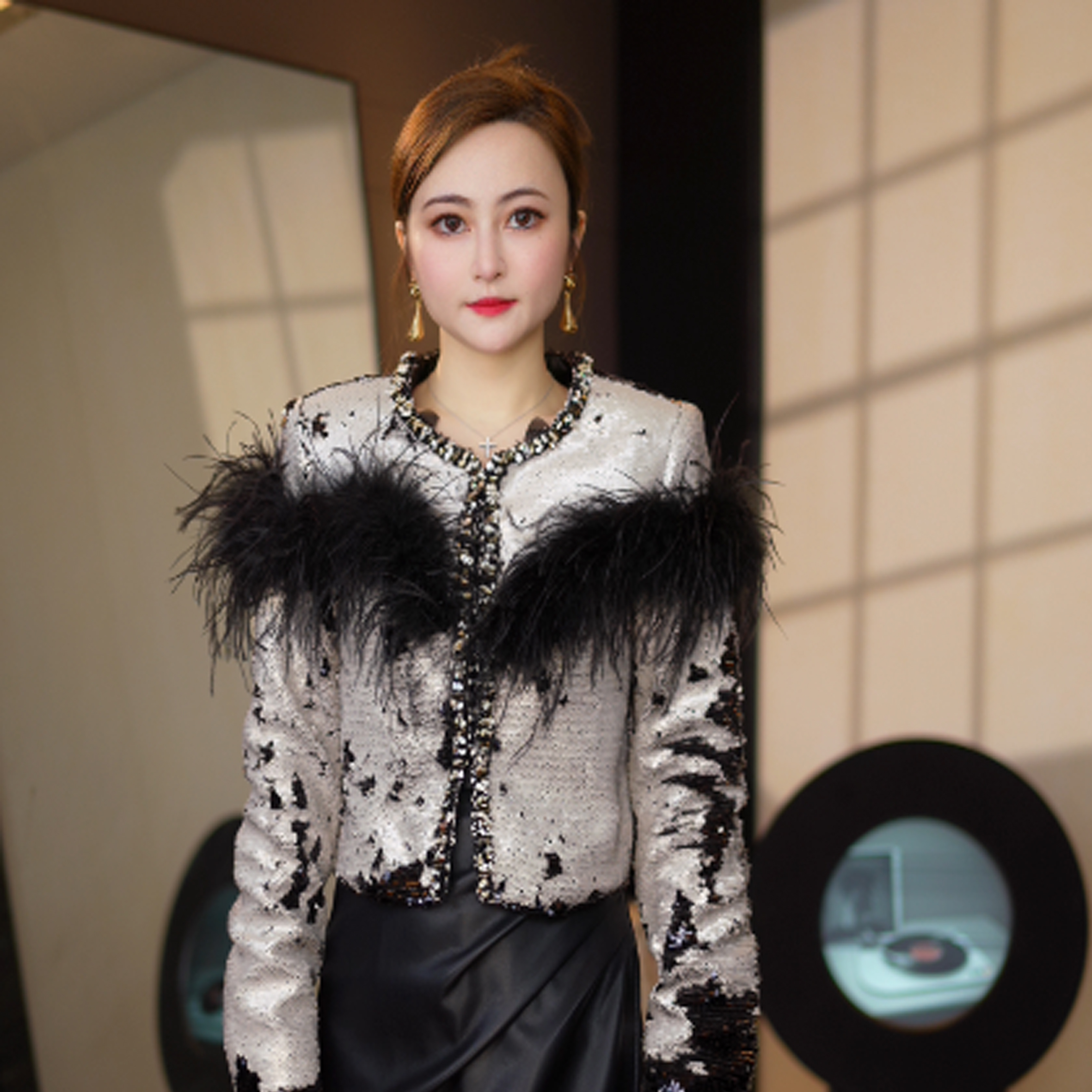 【Jier吉儿】原创设计师 轻奢时尚洋气小香风气质重工网红短款外套