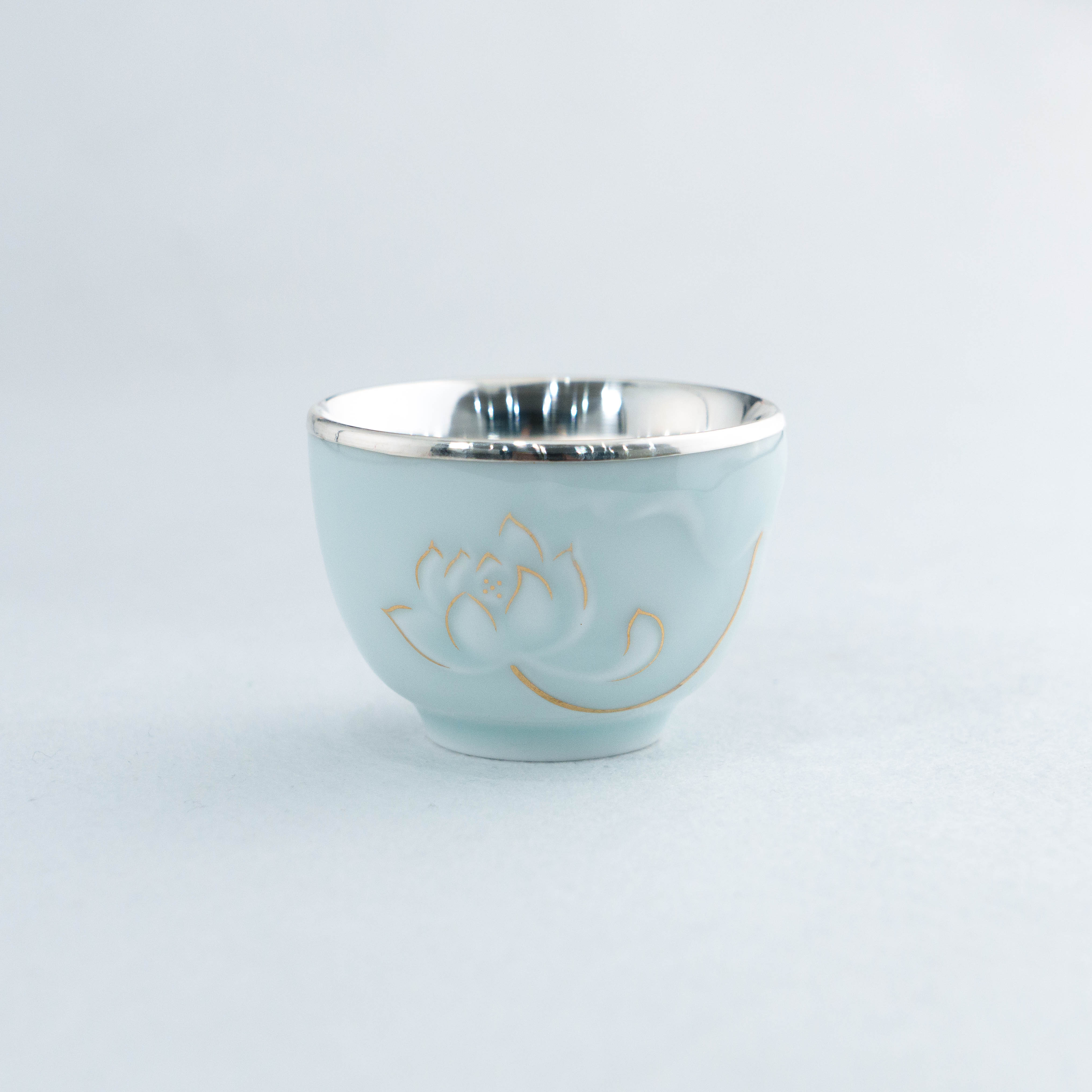 古悦青瓷荷韵 纯手工精美描金荷韵主人杯 送礼佳品品茗杯约50cc