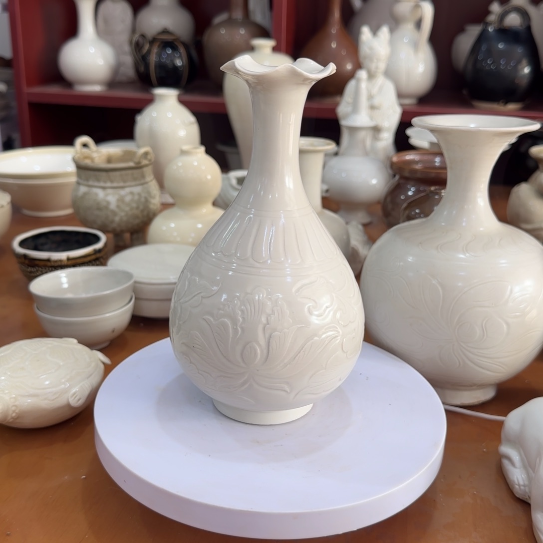 瓷片难**醉定窑白釉刻花瓶标本