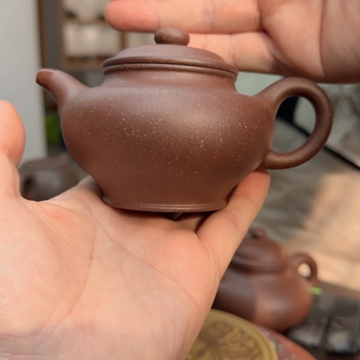紫砂茶壶底槽清微瑕掇只微瑕