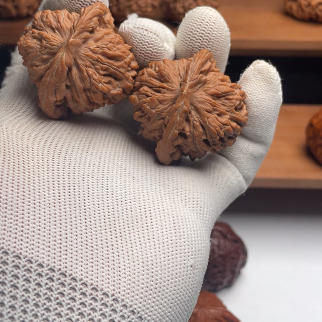 文玩核桃把件汉高楼全品无休