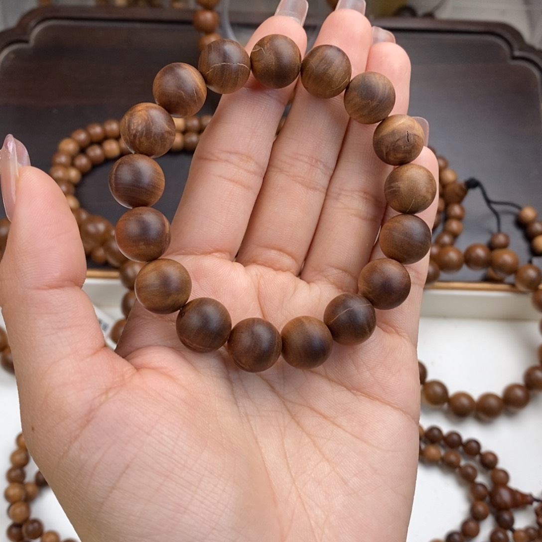 檀香木其他老山檀香1.2圆珠微瑕