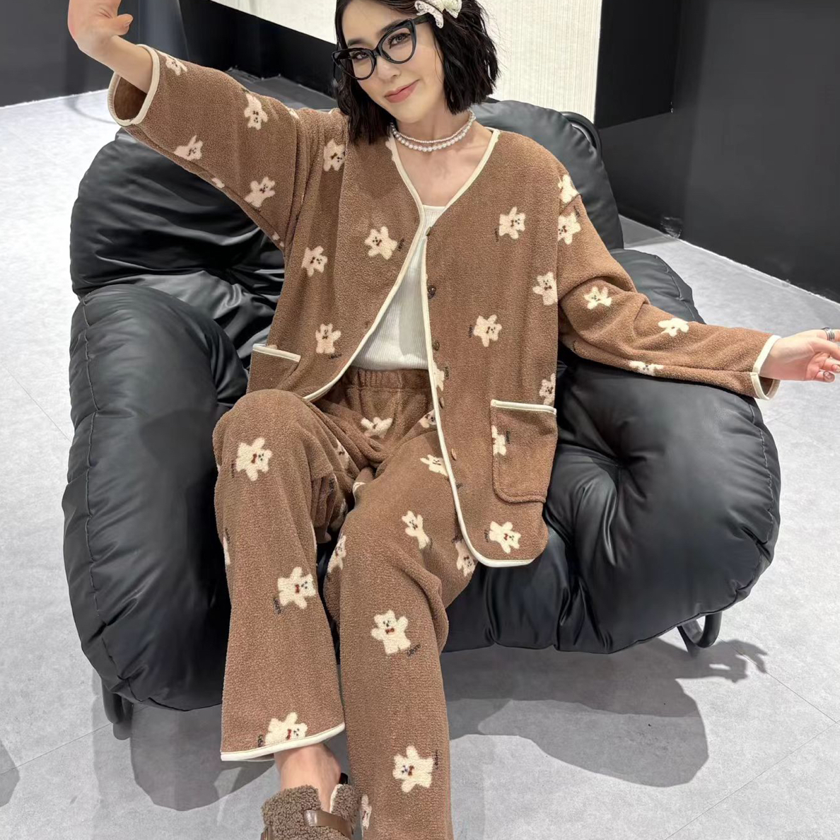 1398暖心绒套装家居服女士秋冬双面颗粒绒甜美宽松可外穿开身睡衣
