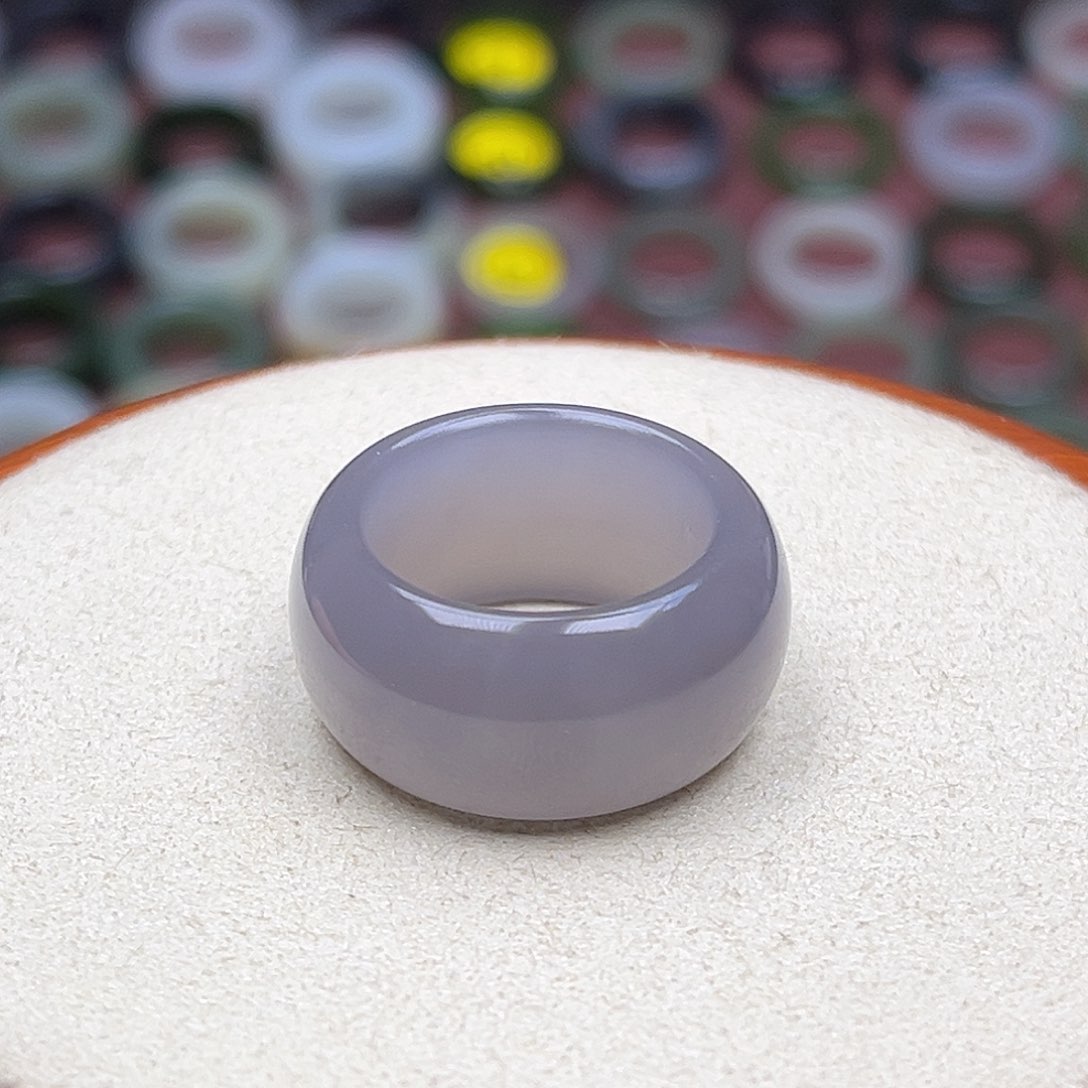 和田玉戒指未镶嵌17.4内径15圈仙气紫