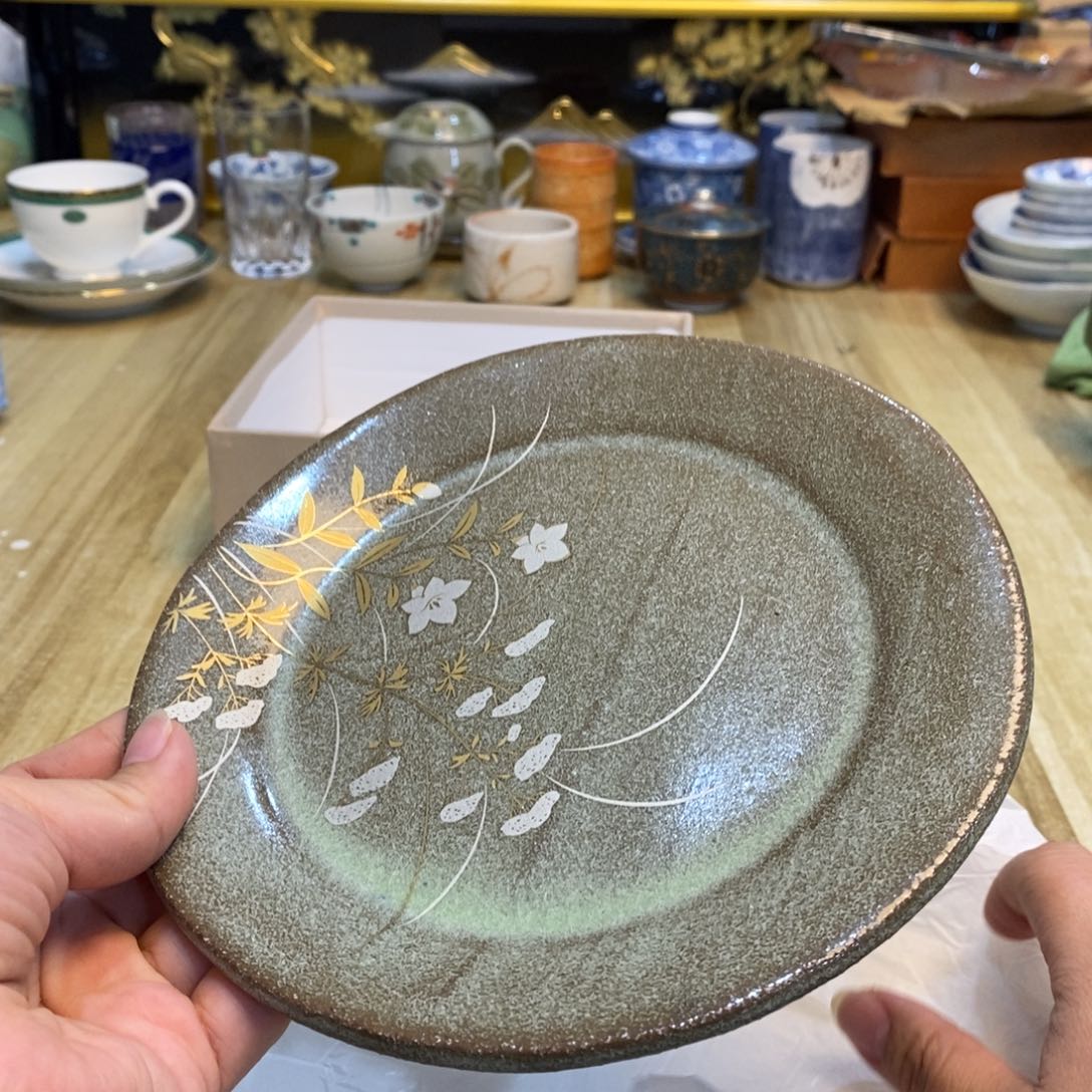 ****柜易雅集工艺品有限公司