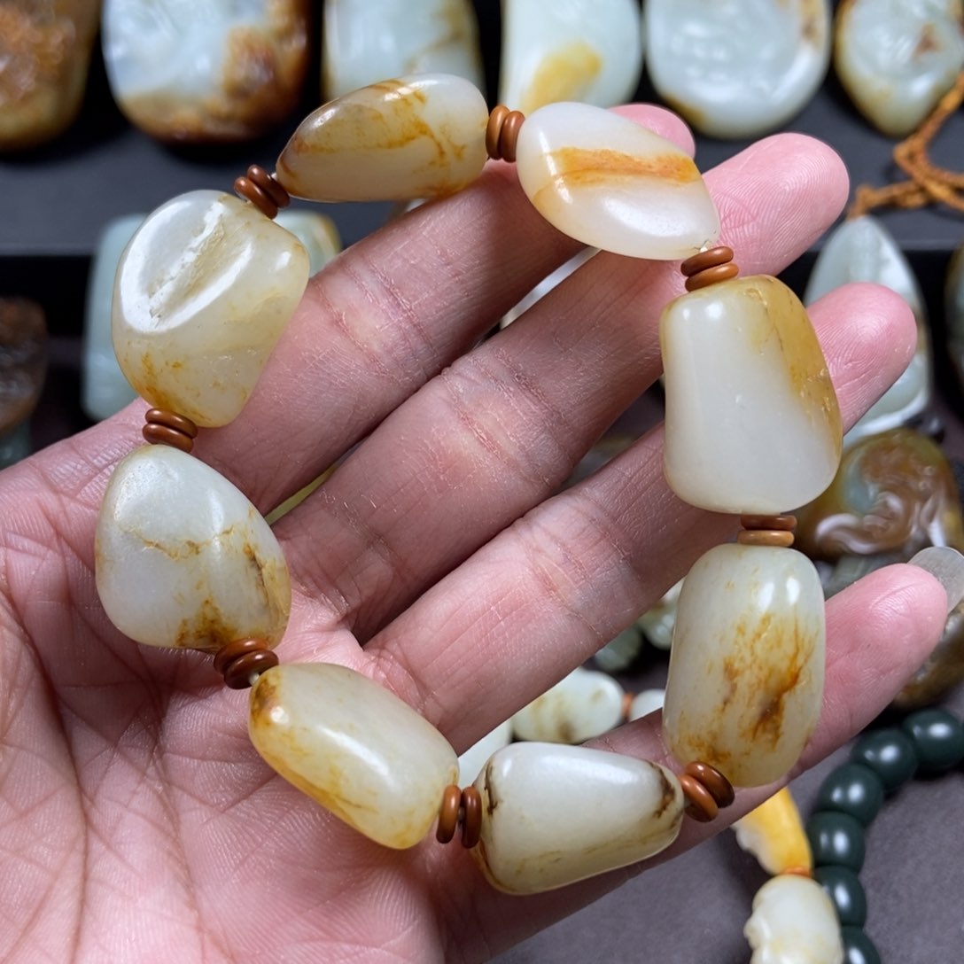 和田玉把件未镶嵌浮**5