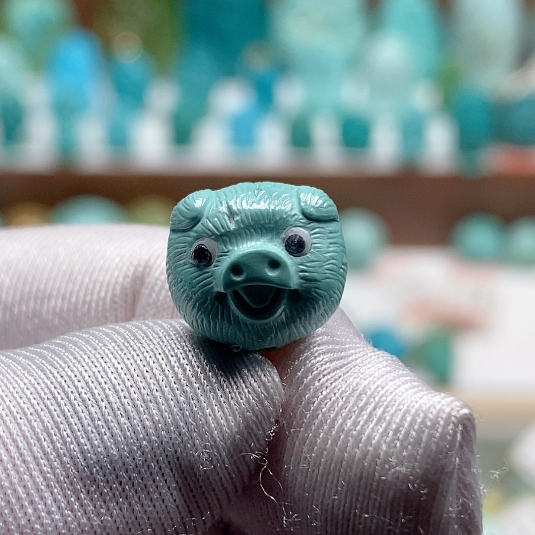 绿松石未镶嵌珠宝奇石