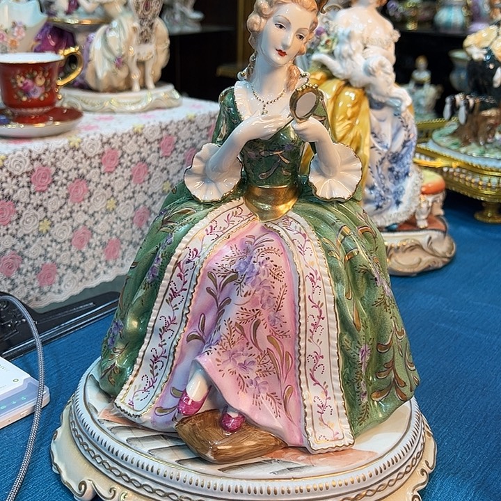 自***飞陶瓷发另一个金色梅森照镜子