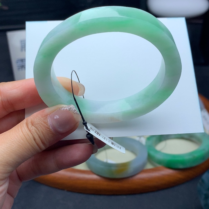 定制翡翠翡翠手镯未镶嵌