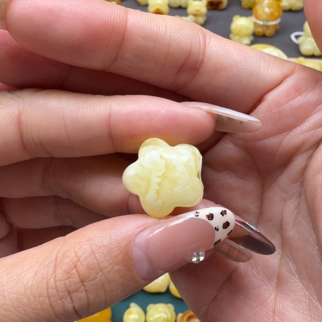 蜜蜡未镶嵌裸石蜜蜡