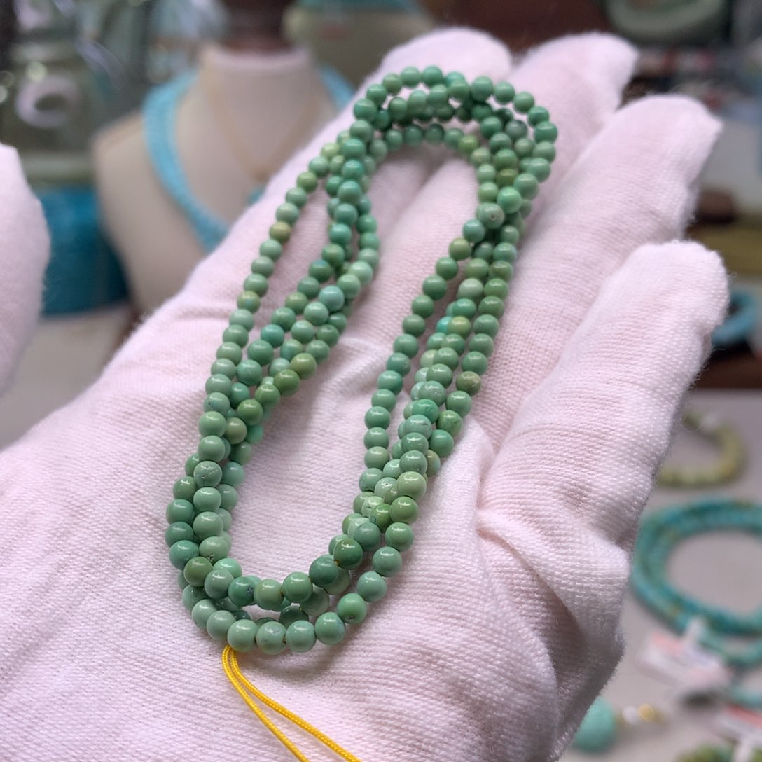 绿松石配饰未镶嵌