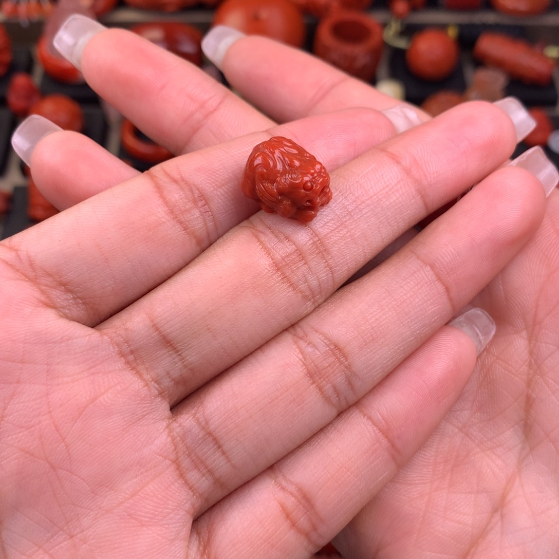 南红玛瑙未镶嵌貔貅11+