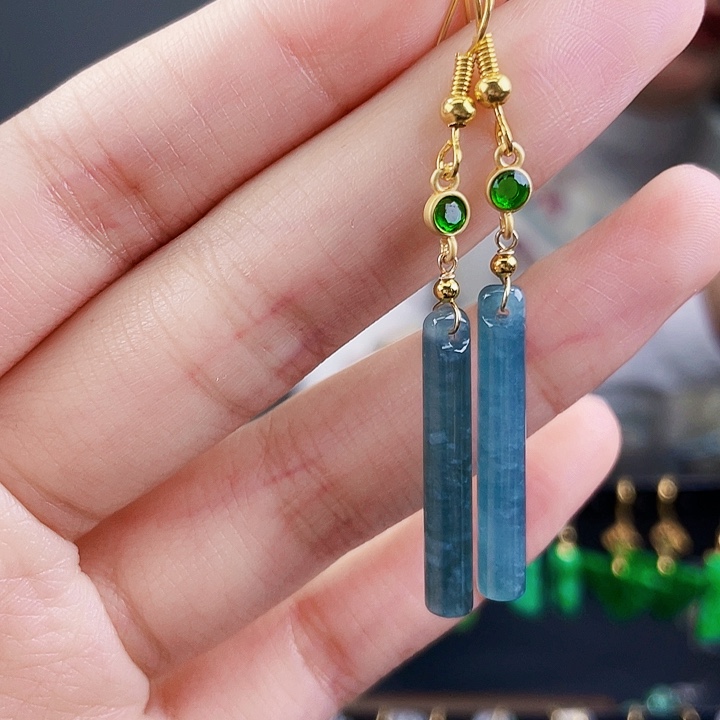 翡翠耳饰未镶嵌饰品