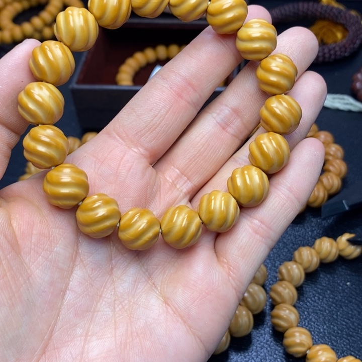 猴头核桃手串猴头