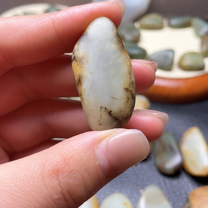 和田玉颈饰未镶嵌，8