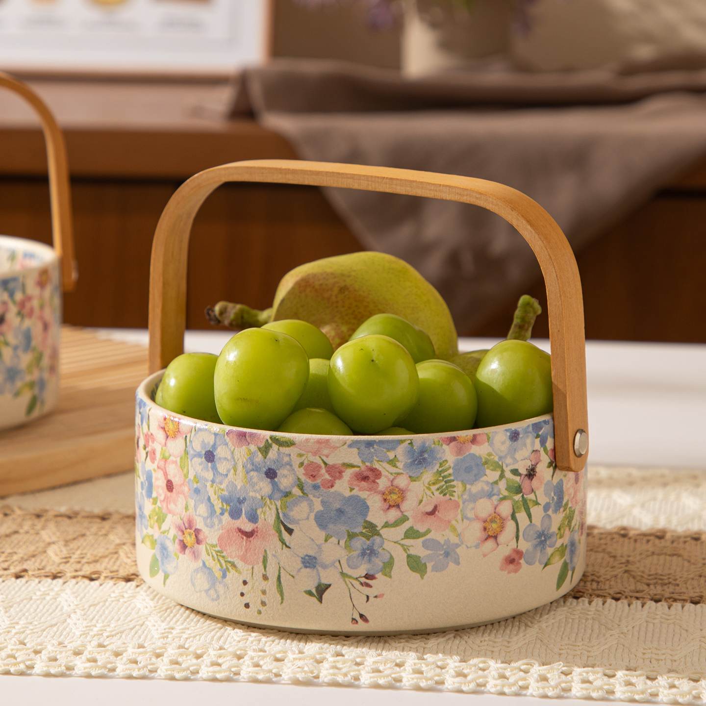 【朵雅丽】兰花系列创意手提果篮水果碗沙拉碗釉中彩陶瓷手提果