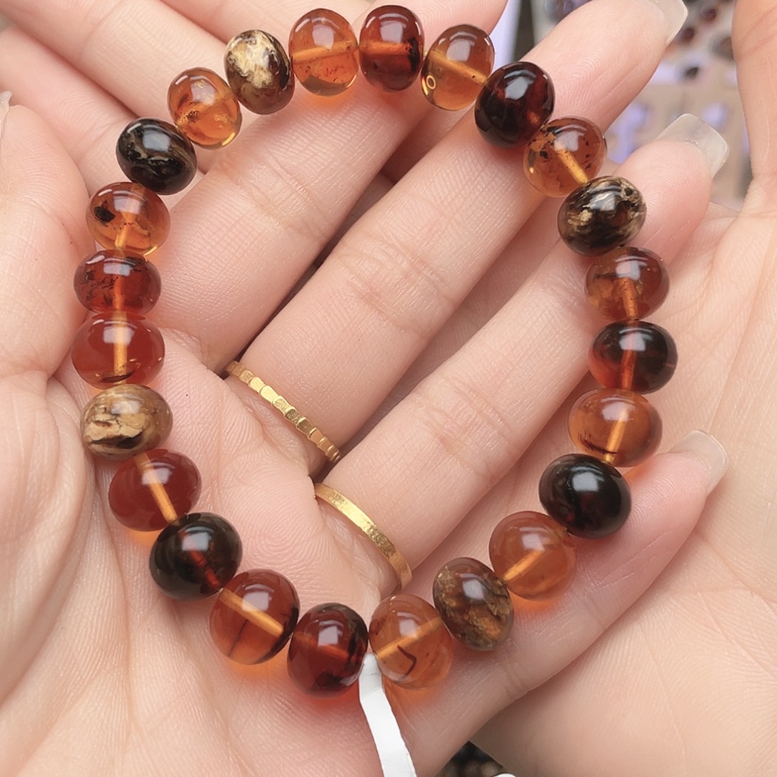 琥珀未镶嵌裸石10+