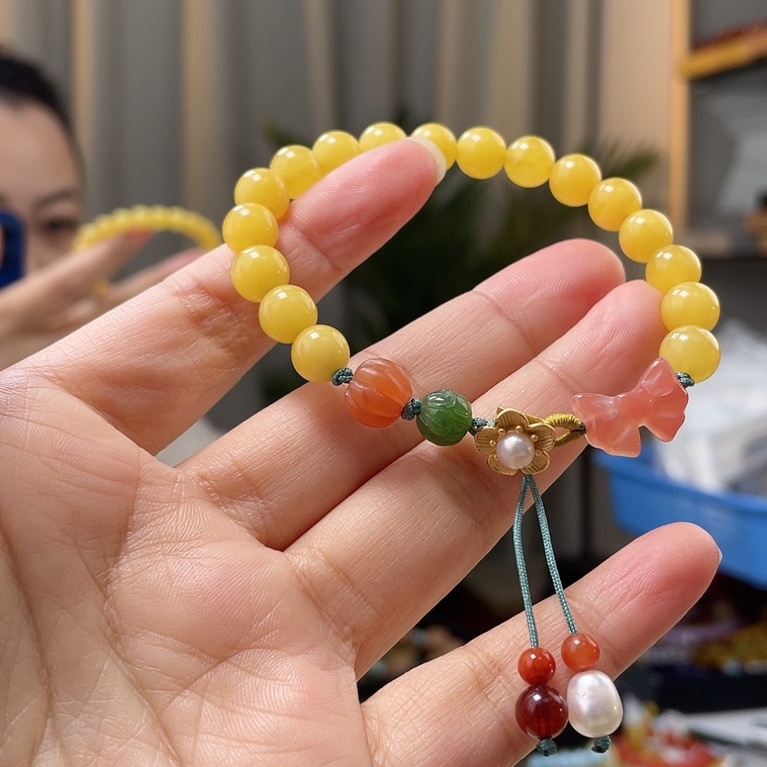 琥珀裸石未镶嵌蜜蜡手串