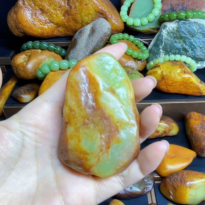 孤***气和田玉未镶嵌手链