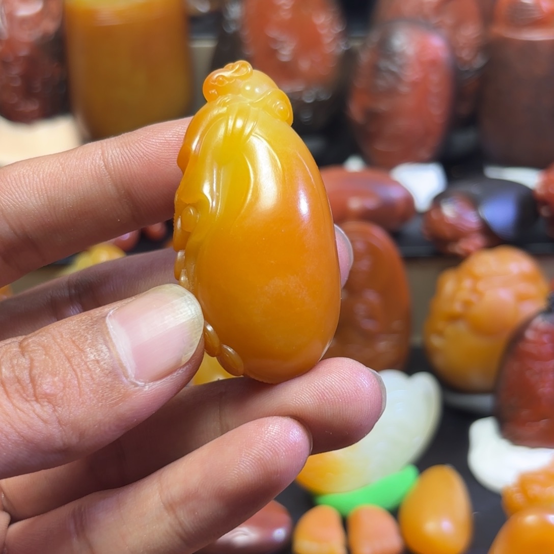 〖***〗和田玉未镶嵌颈饰