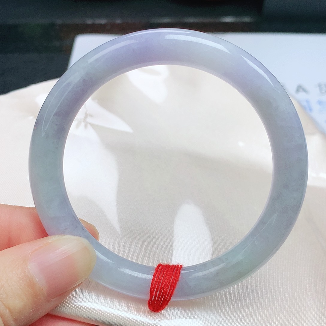 翡翠手镯（圆镯）未镶嵌52