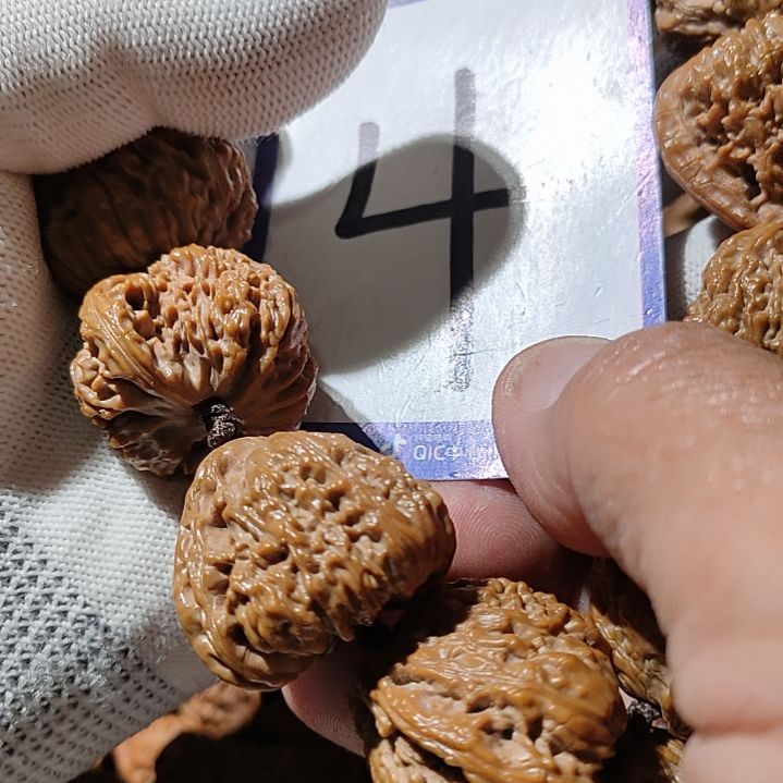 手串文玩核桃t****y444444444