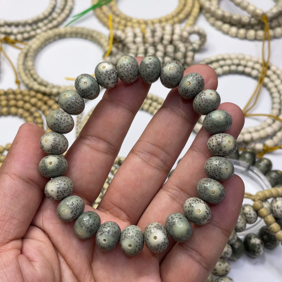 星月菩提吊坠石玉12*9.5苹果