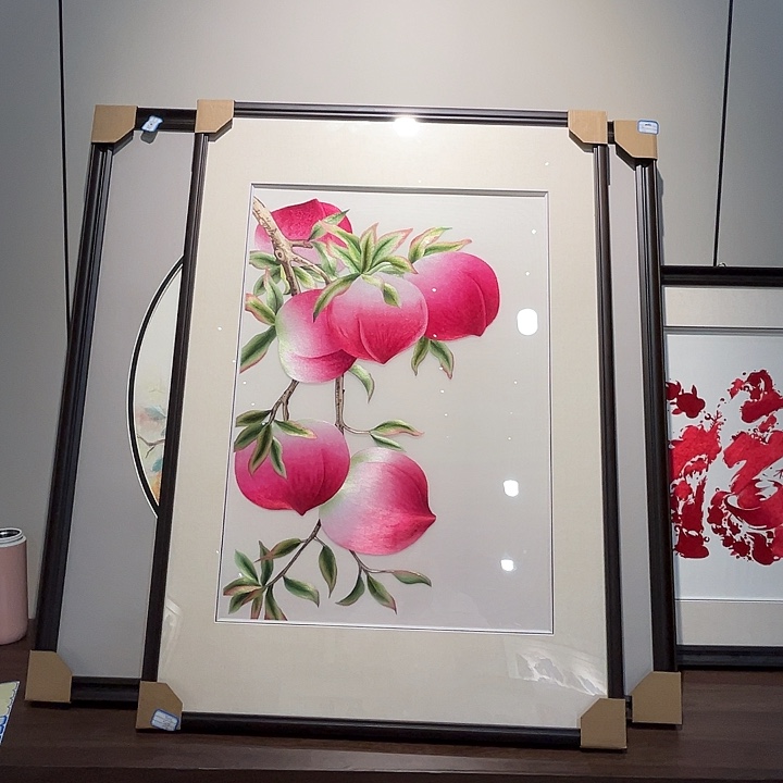 刺绣❤️****纯手工苏绣桃子70*95成品