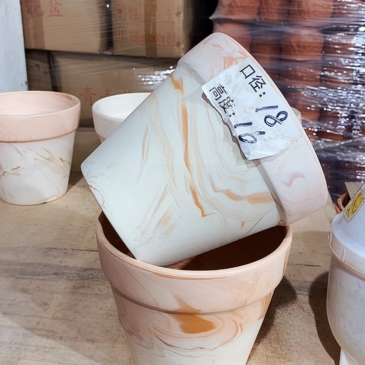 红陶玛奇朵18×16两个    