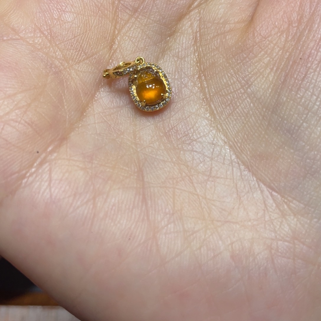 翡翠18K金镶嵌颈饰【****中天然