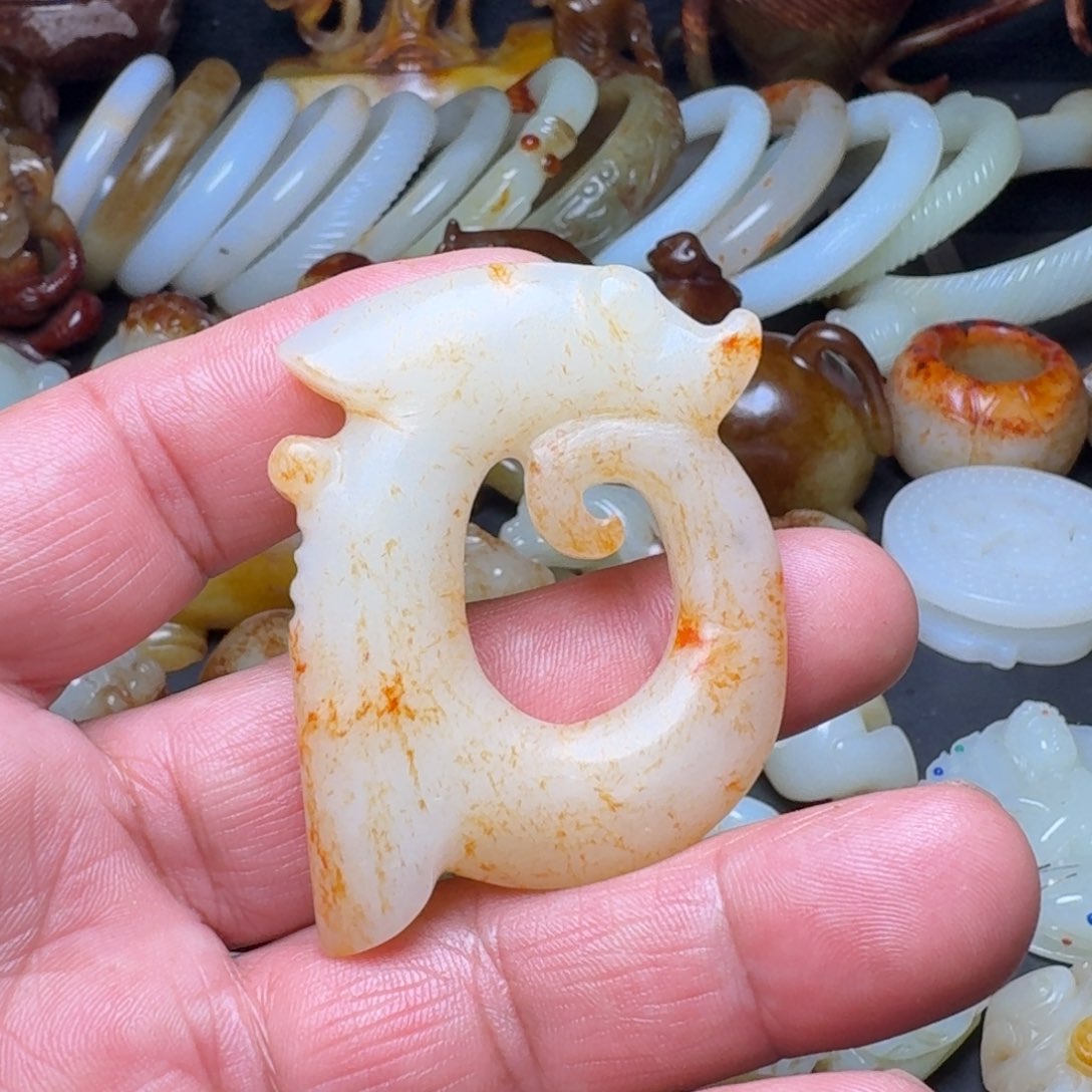 和田玉挂件未镶嵌